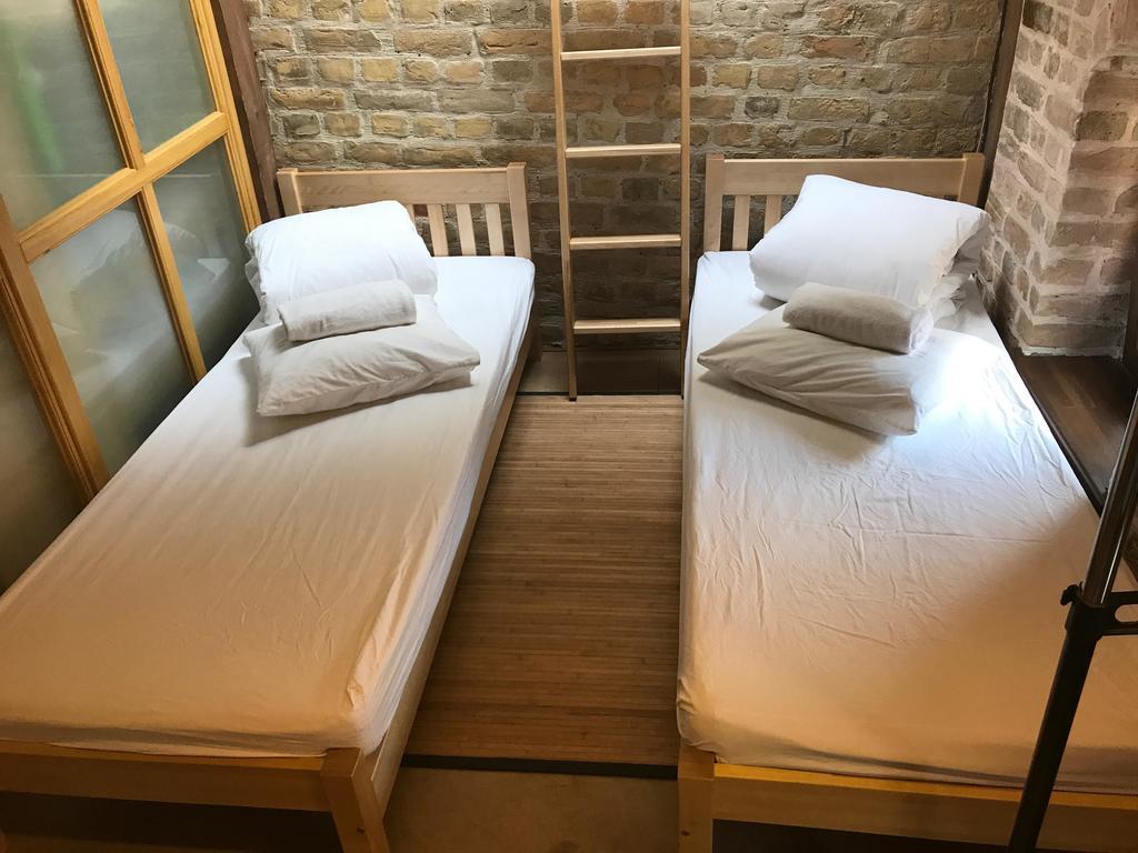 Amalienhof Guesthouse Riga Exteriör bild
